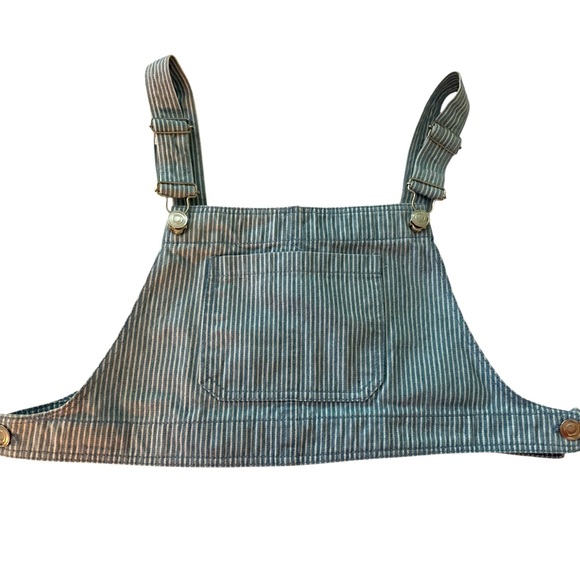 KLESIS crop top size Medium,denim blue and white stripes, silver buckles denim - Picture 4 of 5